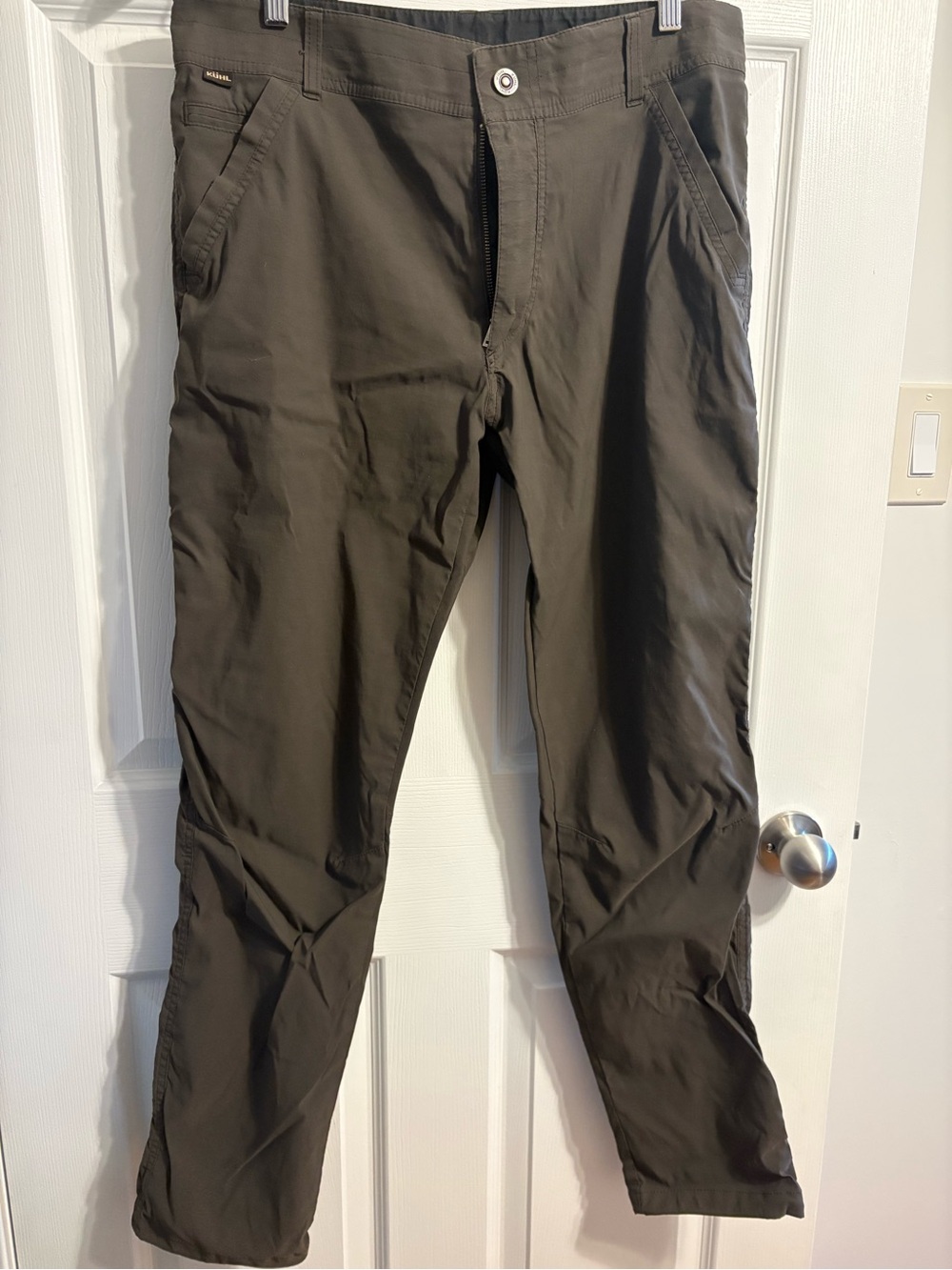 Men's Green Grey Kuhl Avengr Athletic Pants